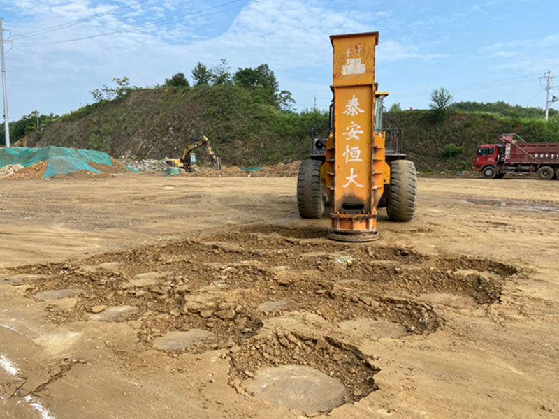 恒大機(jī)械液壓夯實(shí)機(jī)